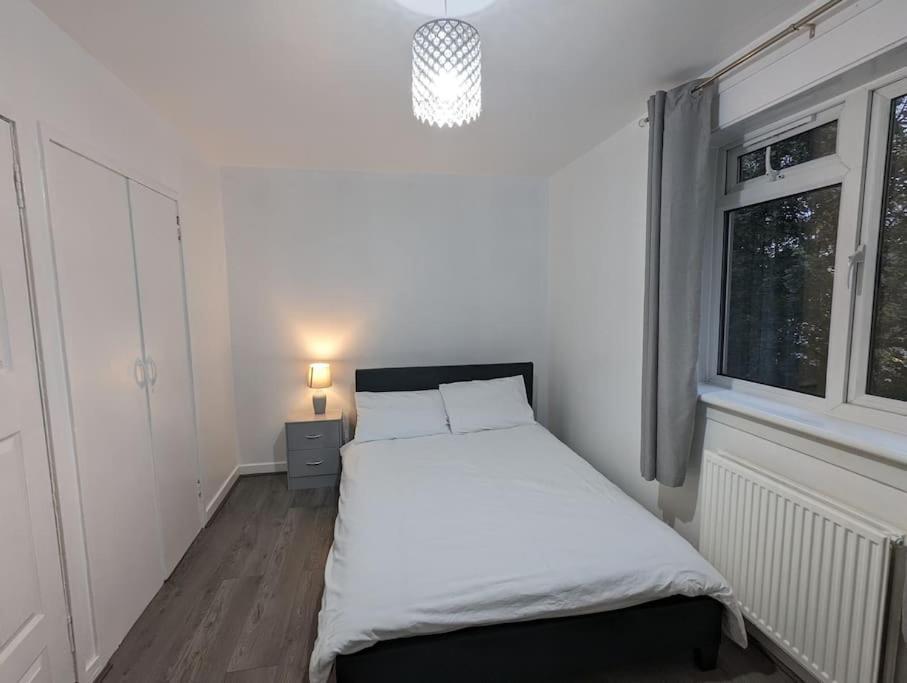3 Bedroom Apartment Sleeps 8 Edinburgh Ngoại thất bức ảnh