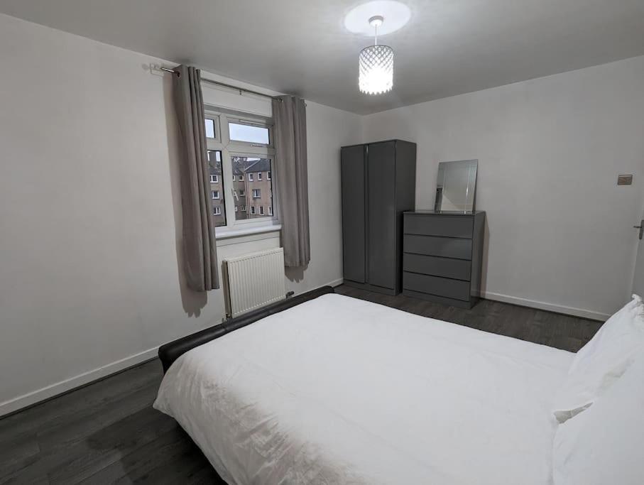 3 Bedroom Apartment Sleeps 8 Edinburgh Ngoại thất bức ảnh