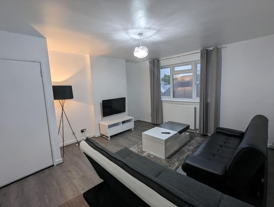 3 Bedroom Apartment Sleeps 8 Edinburgh Ngoại thất bức ảnh